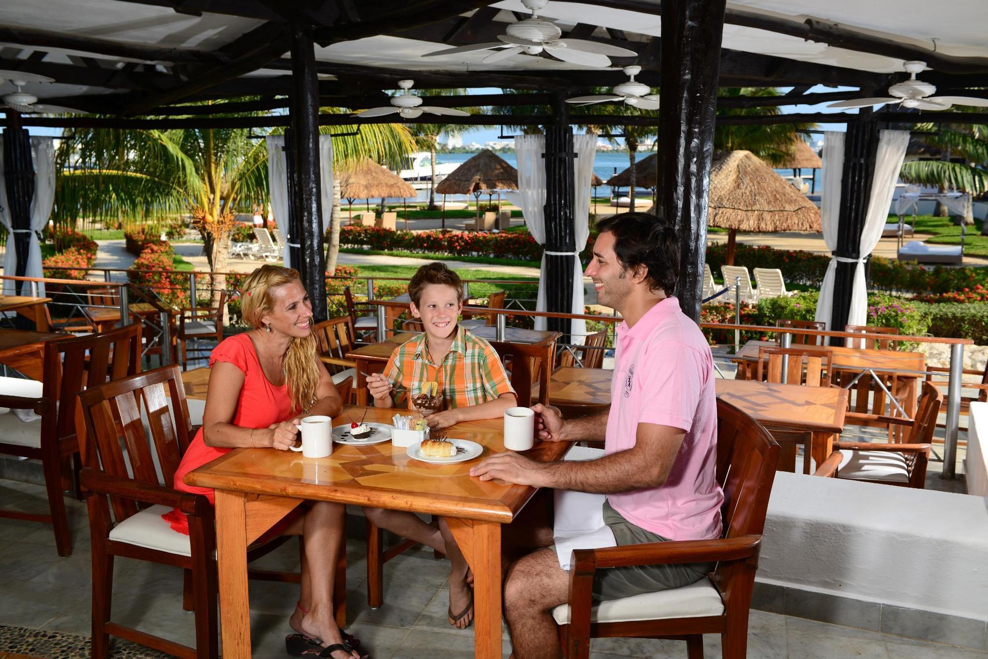 Sunset Marina & Yacht Club Hotel Cancun Ngoại thất bức ảnh